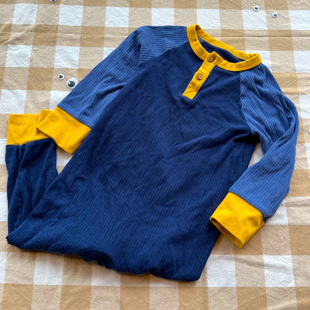Cat and Jack boys outfit 18m